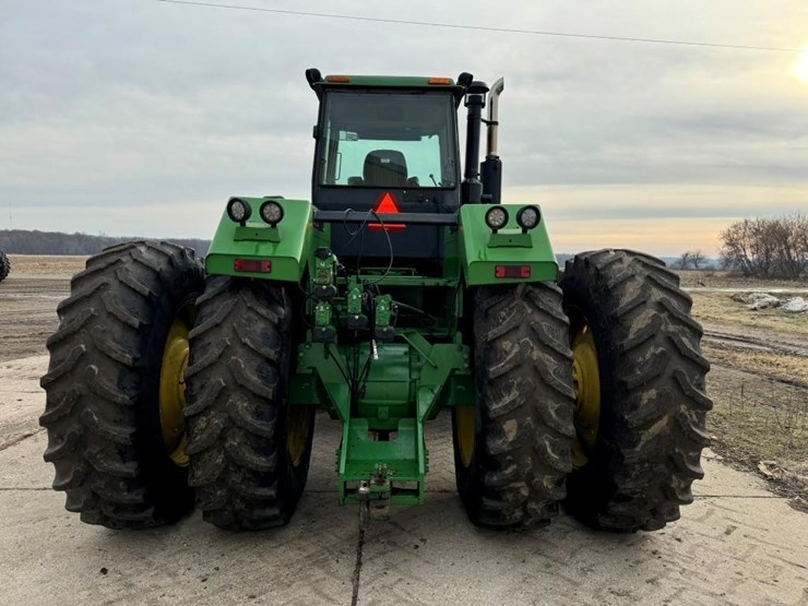 1995-john-deere-8770-image-11
