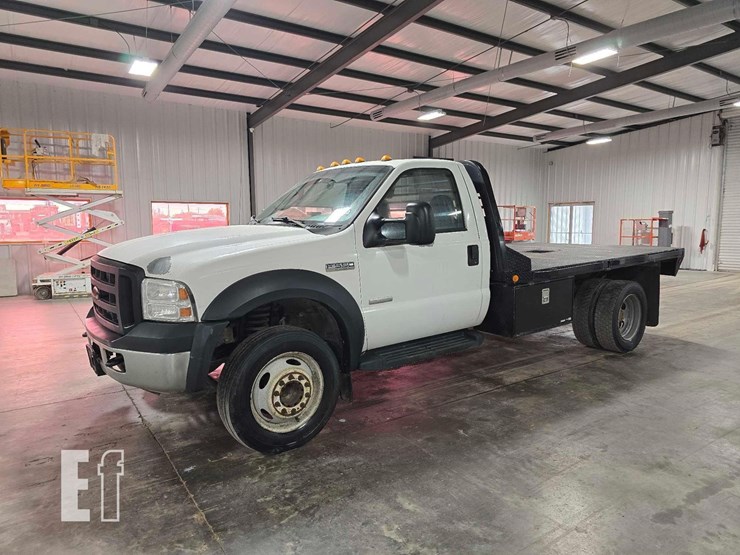 2006-ford-f550-image-1