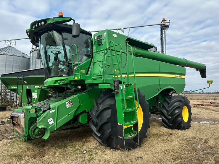 #38409-•-2014-john-deere-s680s-prwd-combine-image-1