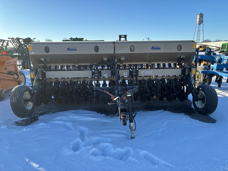 2022-remlinger-2300-image-2