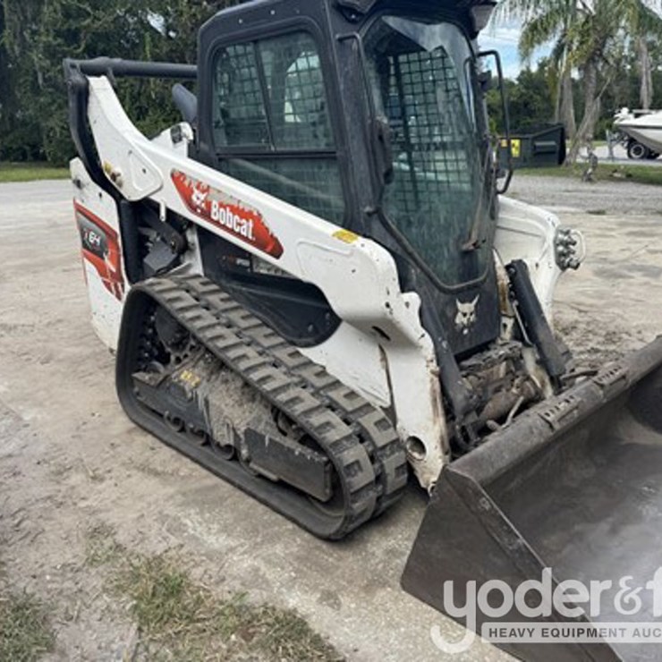 2022 BOBCAT T64
