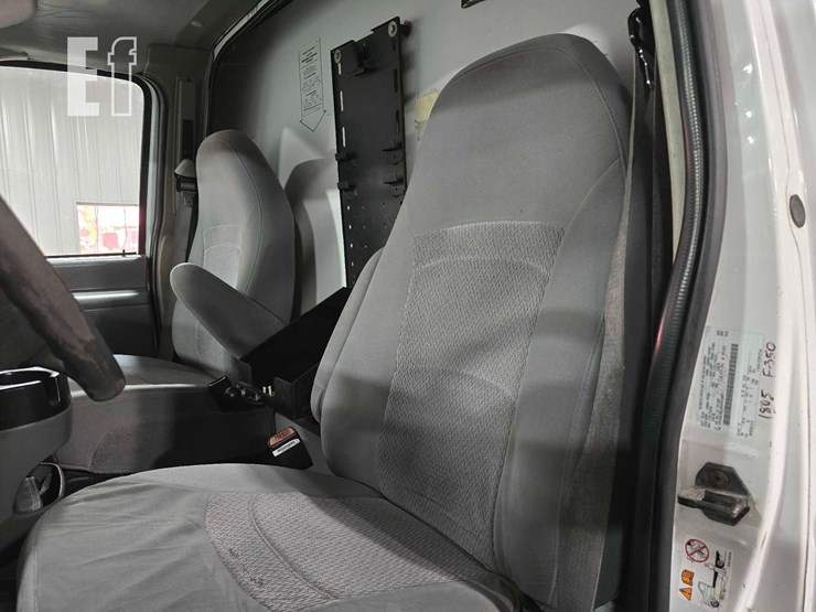 2006-ford-e350-sd-image-17