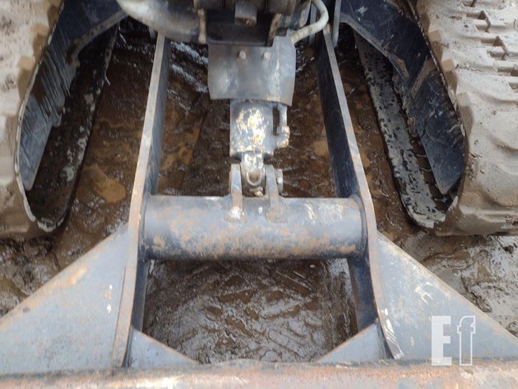 2019-kubota-u55-4-image-21