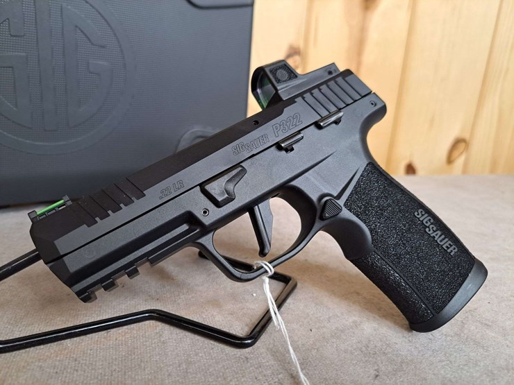 sig-sauer-p322-.22-lr-semiauto-pistol-image-6