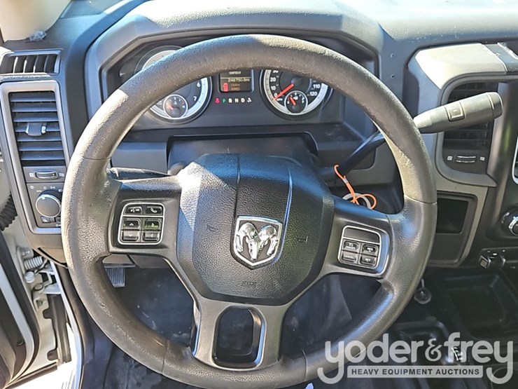 2014-dodge-ram-2500-image-31