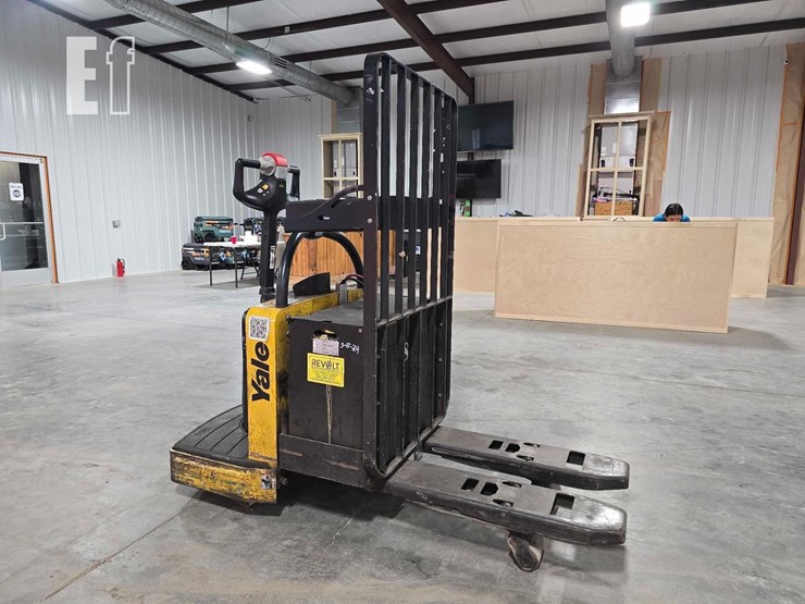 2014-yale-mpe060lf-image-2