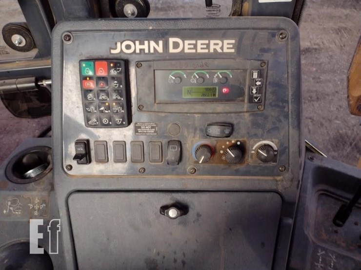 2019-deere-310sl-image-9