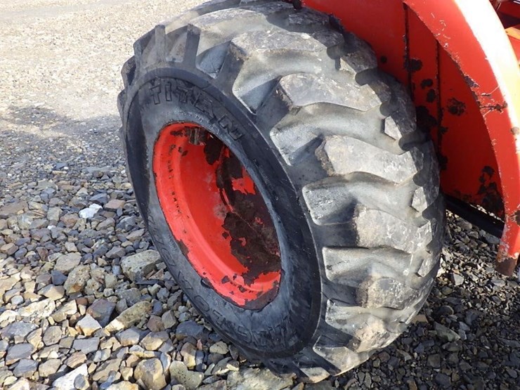 kubota-l2501-image-16