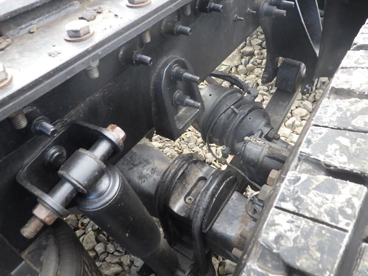 2016-international-prostar-image-25