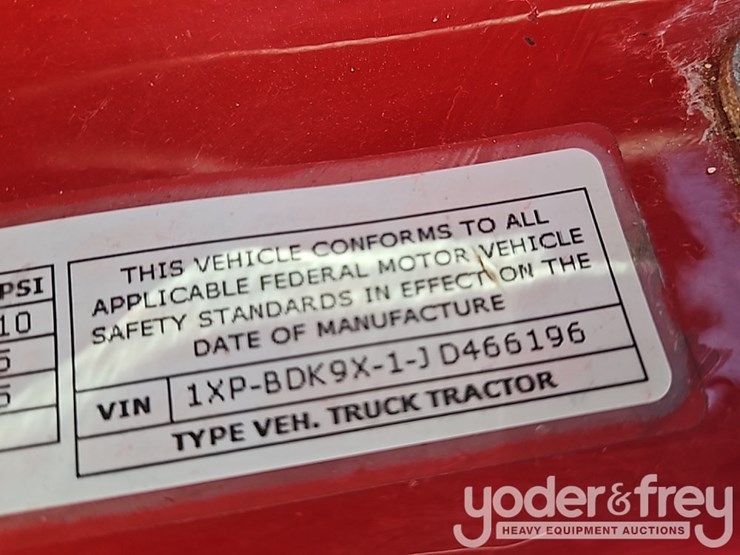 2018-peterbilt-579-image-45