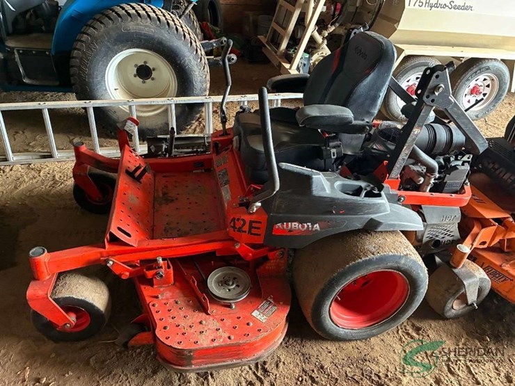 kubota-781-60"-zero-turn-mower-showing-2349-hours-image-1