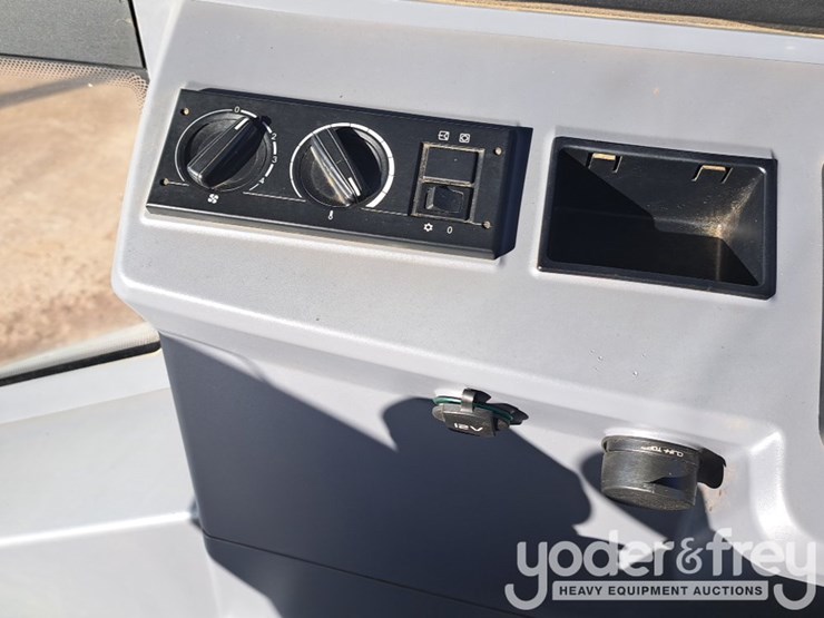 2023-hamm-hc130i-image-29