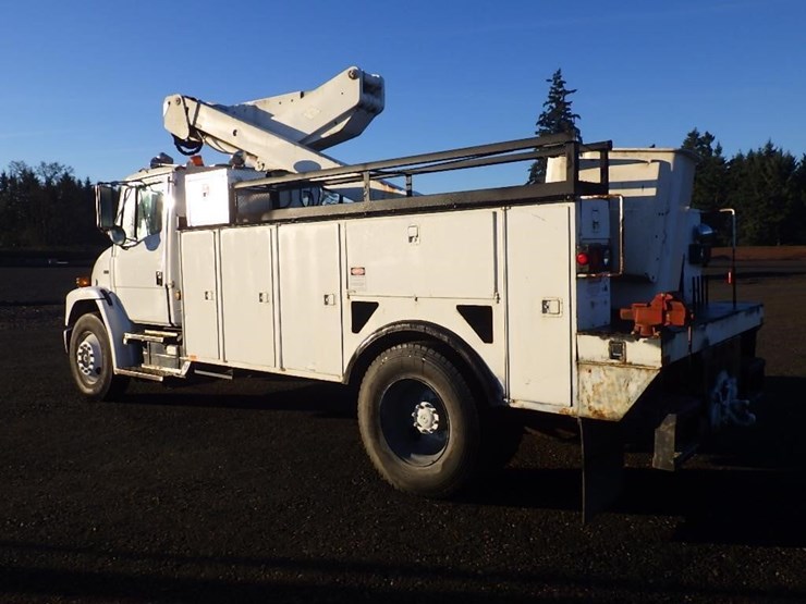 1997-freightliner-fl70-image-7