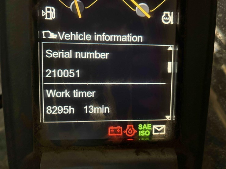 2012-volvo-ec250dl-image-9