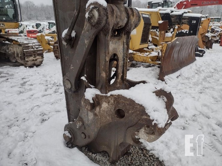 deere-350g-lc-image-17