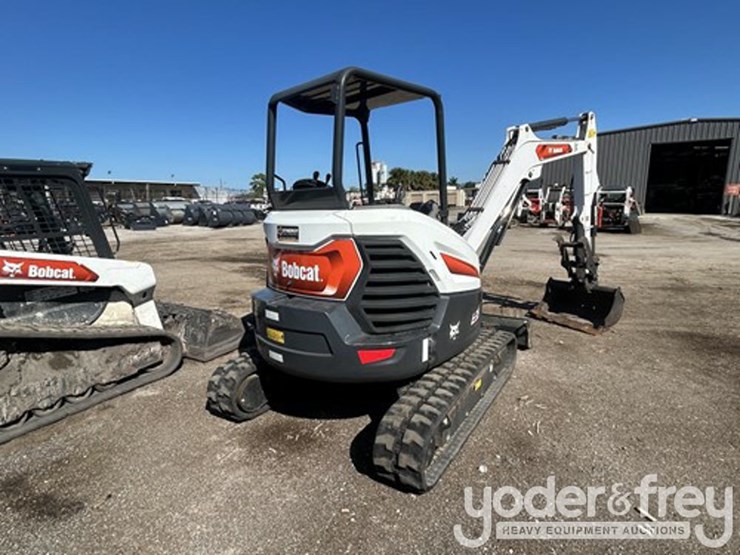 2022-bobcat-e35r2-image-4