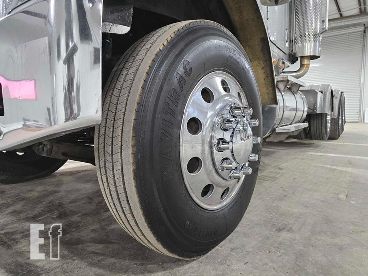 2004-international-paystar-5900-image-10