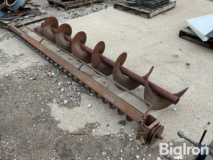 sweep-auger-&-large-screw-image-3