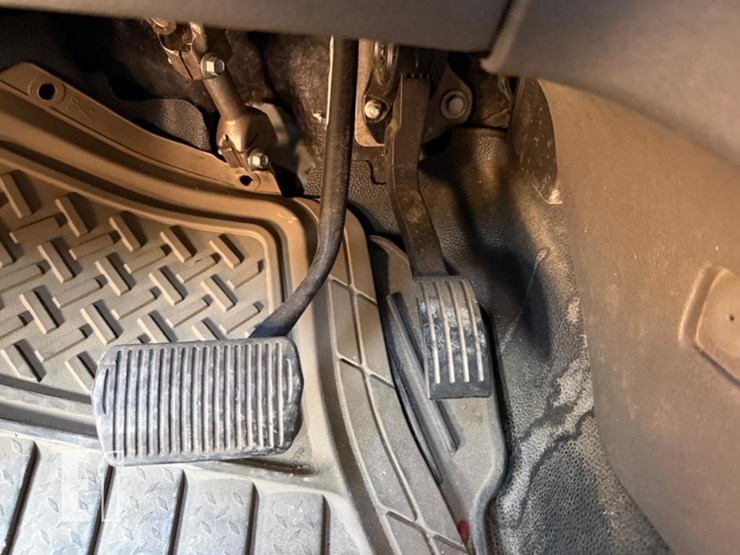 2019-ford-transit-connect-image-16