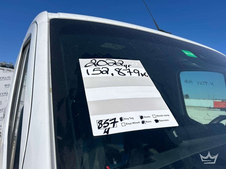 2022-mercedes-benz-sprinter-1500-image-24