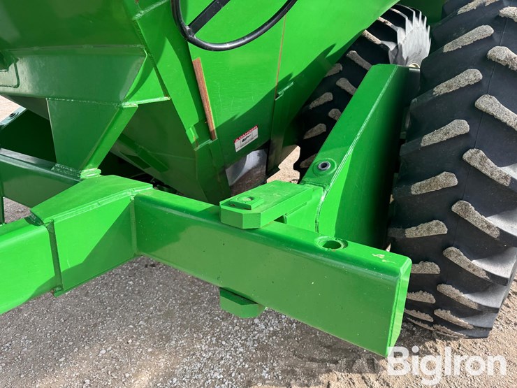 j&m-1151-grain-storm-grain-cart-image-18