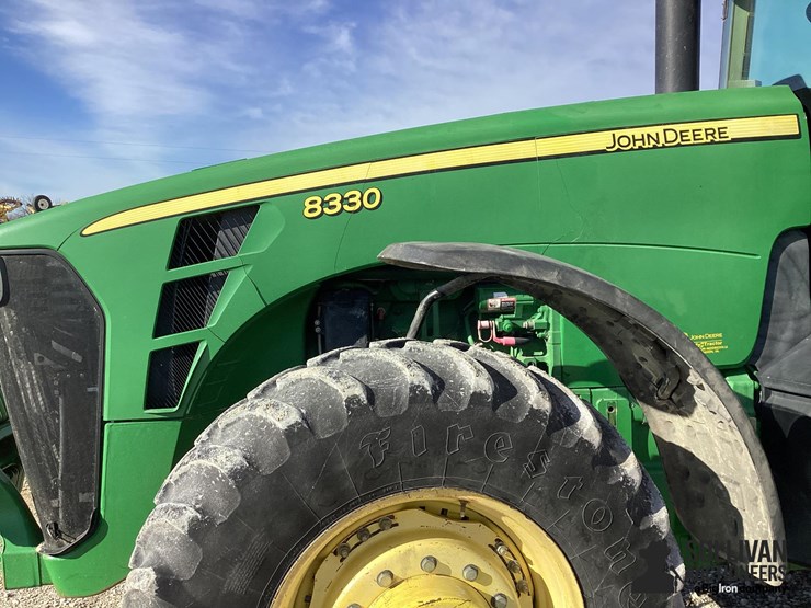 2007-john-deere-8330-image-13