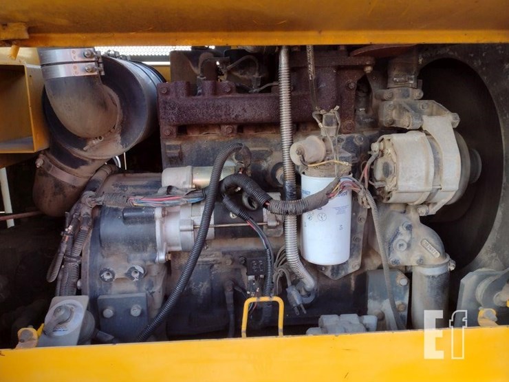 2004-volvo-g86-image-36