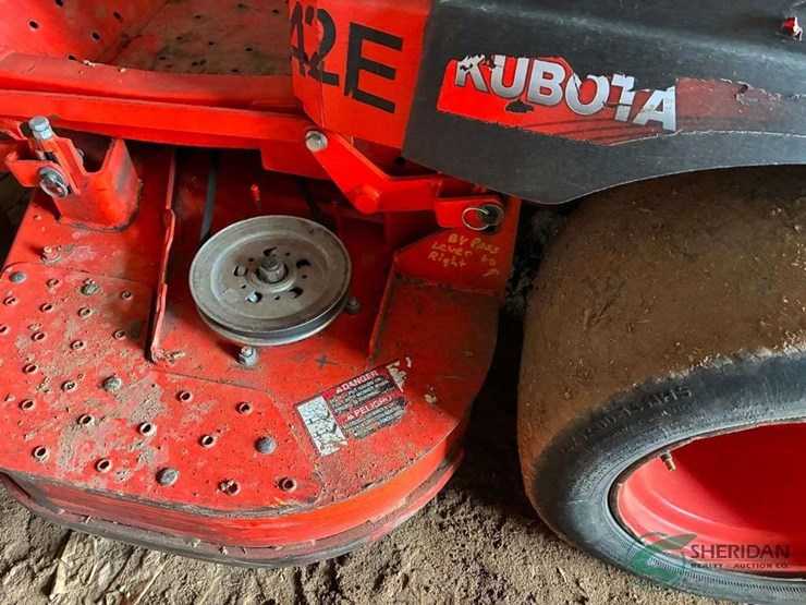 kubota-781-60"-zero-turn-mower-showing-2349-hours-image-3