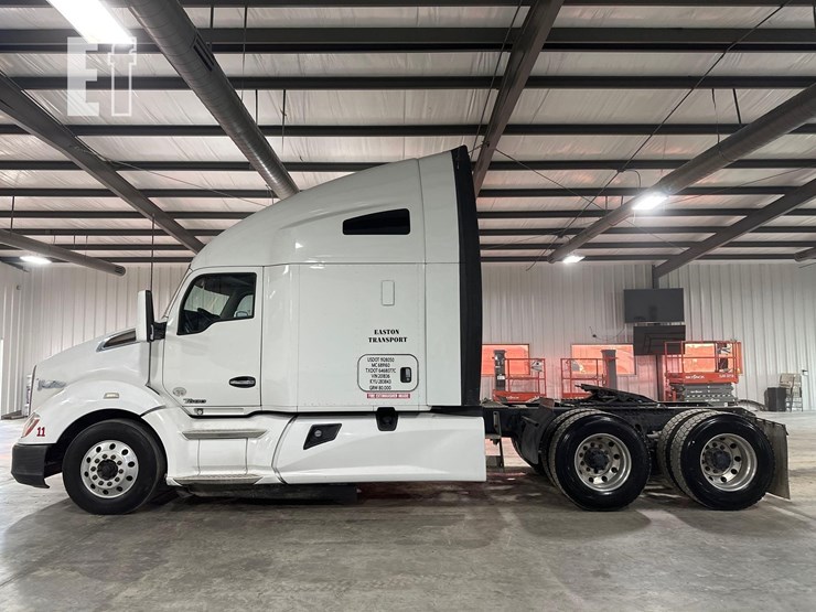 2018-kenworth-t680-image-5