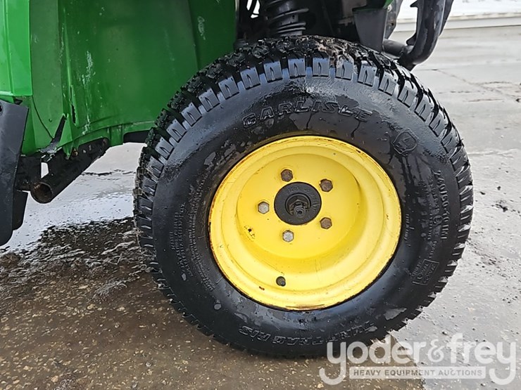 john-deere-gator-image-9