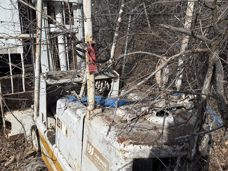 1970-caterpillar-t40b-image-4