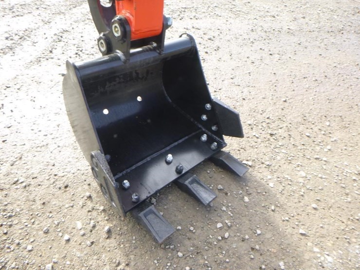 2025-tpm-18bs-hydraulic-excavator-image-9