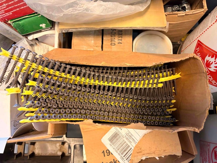 assortment-of-screw-fasteners-/w-misc-material-image-6