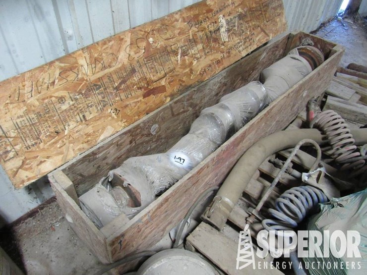 caterpillar-d353-image-1