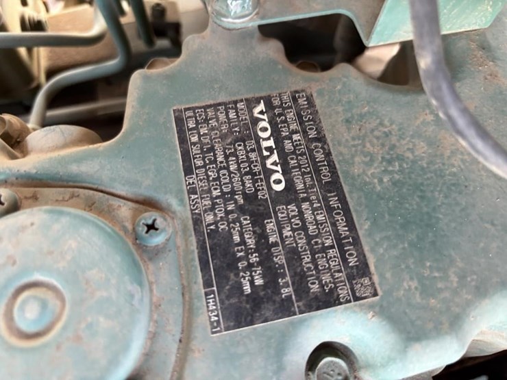 2013-volvo-sd75-image-45