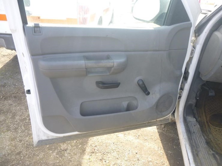 2008-chevrolet-silverado-1500-image-13