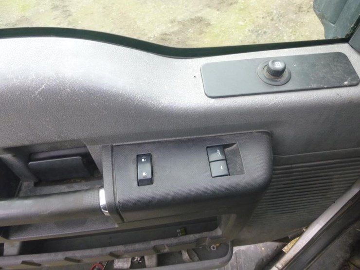 2012-ford-f450-image-24