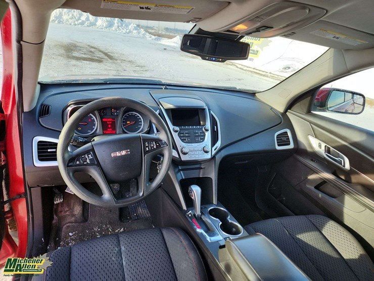 2013-gmc-terrain-sle-image-19