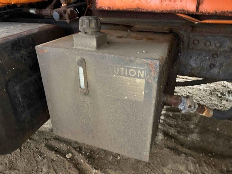 1993-international-254-image-36