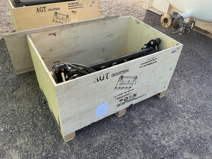 2025-agt-m-4in1bct-4-in-1-stand-up-skid-steer-image-1