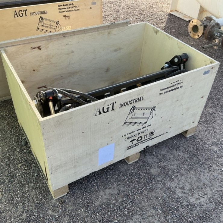 2025 AGT M-4IN1BCT 4-IN-1 STAND UP SKID STEER