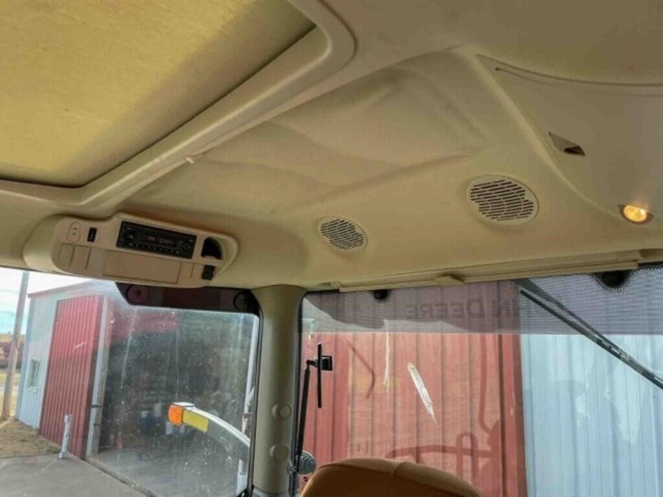 2018-john-deere-6195r-image-26