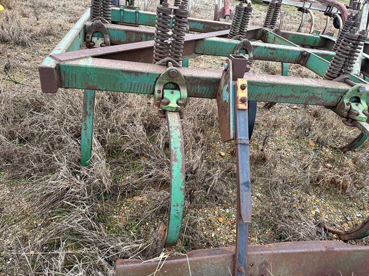 john-deere-100-image-18