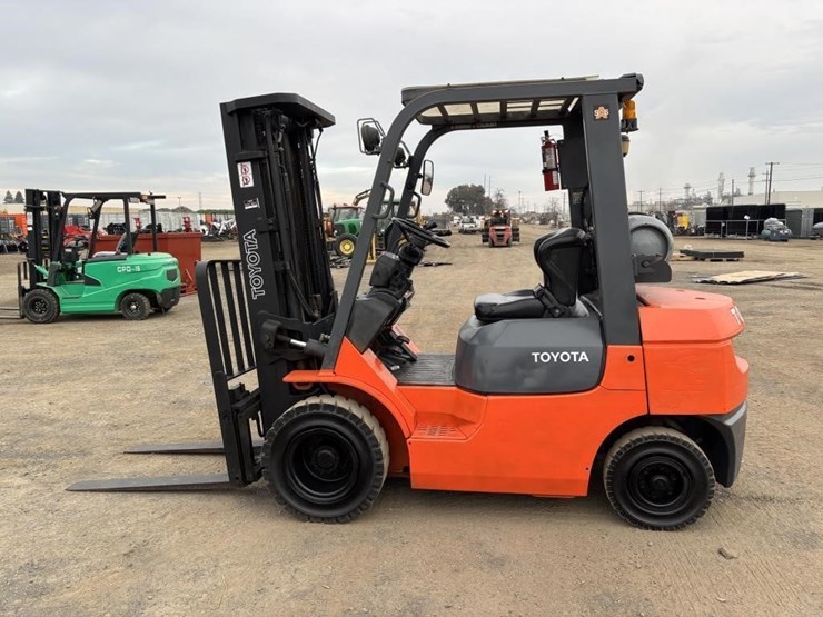 toyota-7fgu25-image-5