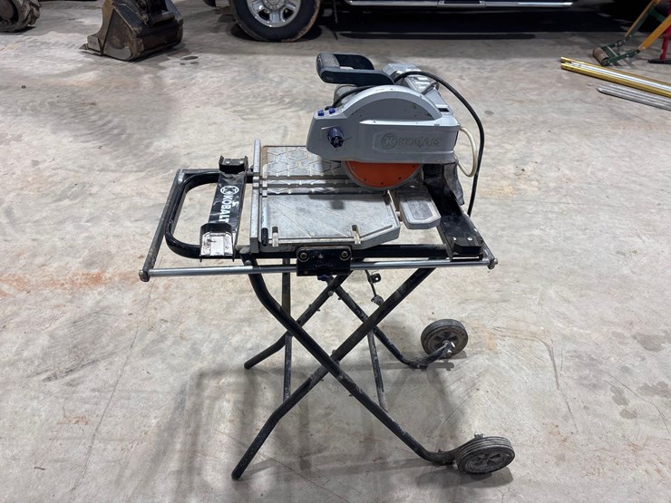 cobalt-tile-saw-image-1