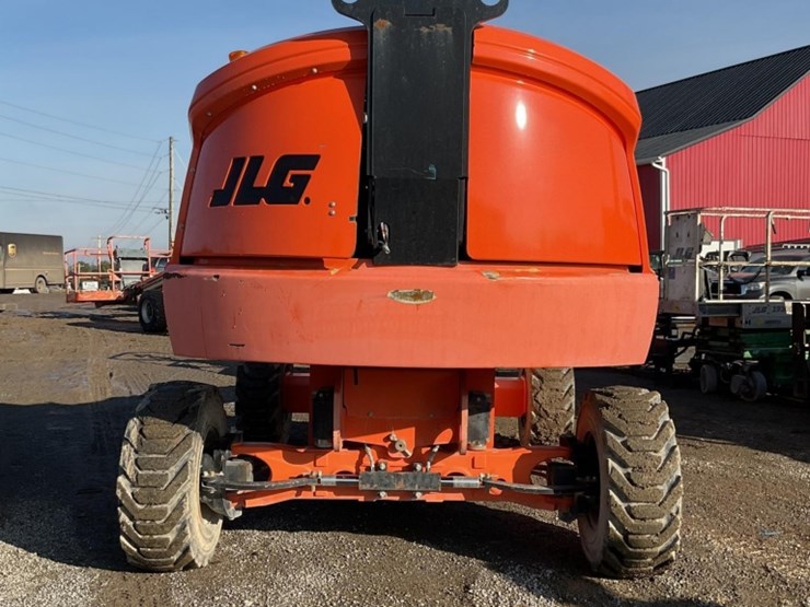 2015-jlg-400s-image-6