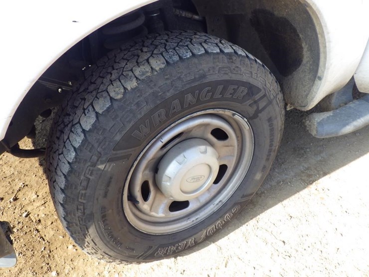 2015-ford-f250-image-13