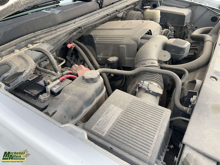 2010-chevrolet-silverado-1500-image-24