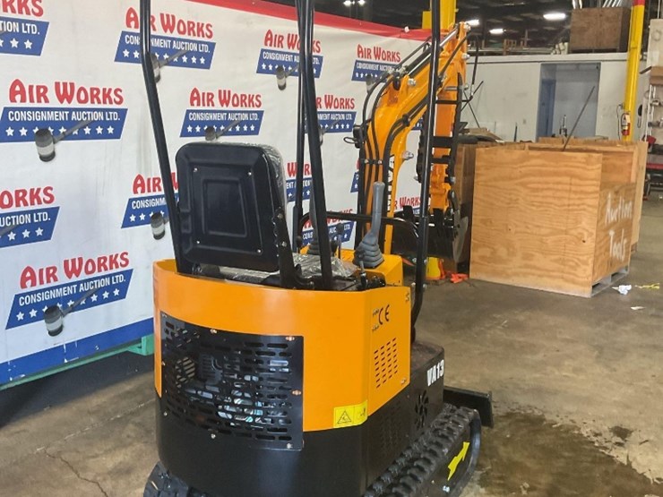 (inv.50041)-new-unused-miva-va13-mini-excavator,-13.5-hp-gas-engine,-manual-thumb,-blade,-aux.-hyd.-image-9