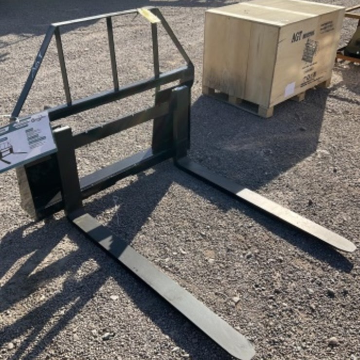 4FT PALLET FORKS FOR SKID STEER
